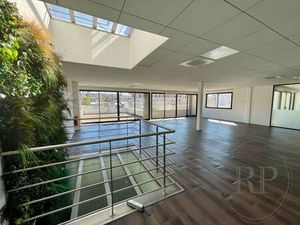 Bureau prestigieux de 222 m2 en location - Courbevoie  Île-de-France