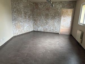 Location appartement 3 pièces 75 m² à Bastia (20600)