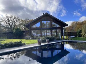 Remarquable Propriete Contemporaine