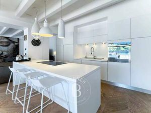 Maison à vendre 5 Pièces Chambéry AIX-LES-BAINS - 790 000 €