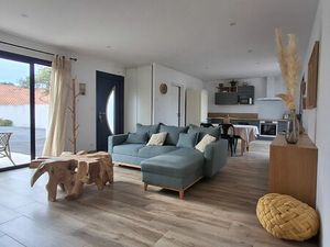 Vente maison 4 pièces  75.50m²  La Rochelle