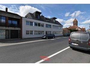 Zeer mooi appartement in centrum Moerbrugge!