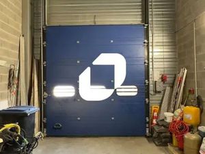 A LOUER  Petite activité de stockage ou artisanale