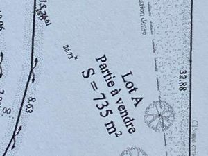 Vente Terrain à Saint-Selve (33650) : à vendre / 735m² Saint-Selve