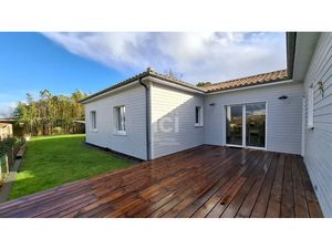 Vente maison 5 pièces 116.79 m² à Saint-Père-en-Retz (44320)  334 400 €