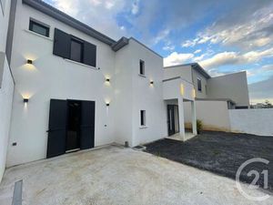 Maison à vendre - 4 pièces - 87 39 m2 - Ste Marie - 974 - REUNION