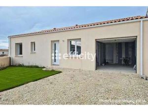 Vente Maison à Surgères (17700) : à vendre / 93m² Surgères