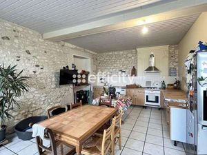 Vente Longère et corps de ferme à Cozes (17120) : à vendre / 171m² Cozes