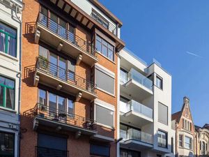 Appartement à vendre avec garage et terrasse   Ixelles (VBD59808)