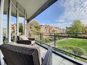 Appartement à louer avec terrasse et 3 chambres   Saint-Gilles (VBD60143)