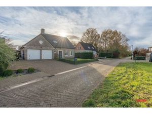 Huis te koop in Weelde met 3 slaapkamers