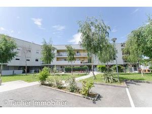 Location appartement 3 pièces 63m2 Saint-Marcellin 38160 - 780 € - Surface Privée