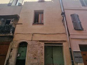 Maison à vendre - 8 pièces - 123 30 m2 - St Maximin La Ste Baume - 83 - PROVENCE-ALPES-COT