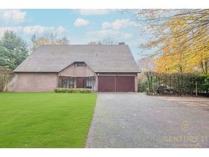 Huis te koop in Oud-Turnhout met 5 slaapkamers