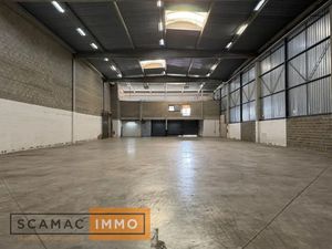 Entrepôt de 1325m²