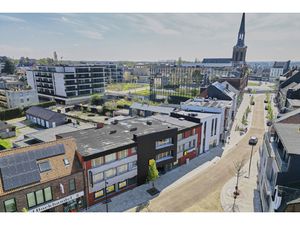 Commercieel te koop in Beringen