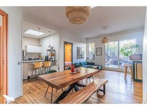 Vente appartement 5 pièces 116 m² Bordeaux (33300)