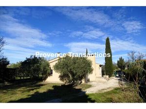 AUBIGNAN Villa de 95m² sur 1200m² de terrain