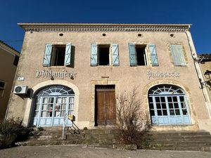 Immeuble à vendre à Seissan