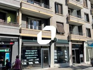 Location Commerce Grenoble 38000