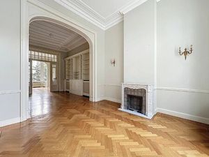 Maison à louer avec terrasse et jardin   Uccle (VBD60152)