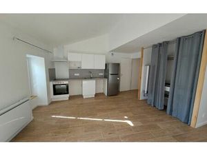 Location appartement  50.85 m² T-2 à Saint-Jean-d'Angély  660 €
