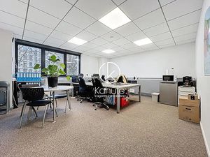 Vente locaux professionnels 110 m² à Villeurbanne (69100)  399 000 €