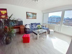 Appartement très lumineux  dernier étage