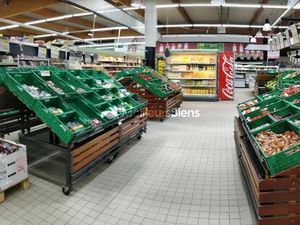 VENTE MUR ET FOND HYPERMARCHE