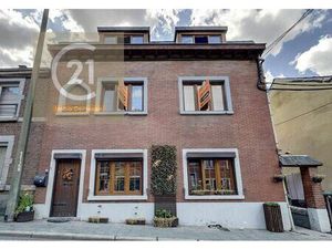 Maison à vendre avec jardin et 5 chambres   Rochefort (VBD59906)