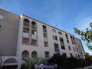 GARAGE A LOUER LA GARDE CENTRE VILLE DANS COPROPRIETE FERMEE