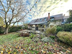 Vente maison 8 pièces 247 m² à Les Mesnuls (78490)  1 200 000 €