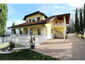 Vente propriété 15 pièces 366.18 m² à Vétraz-Monthoux (74100)  1 550 000 €