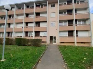 T4 très lumineux avec balcons  à 5 mn du Centre  REFAIT A NEUF