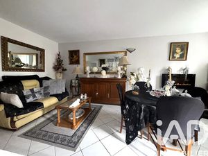 Vente appartement 3 pièces 81 m² à Chennevieres-sur-marne (94430)  185 000 €