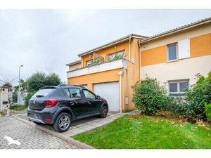 Vente maison 4 pièces 89 m² Vénissieux (69200)