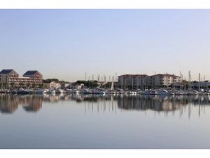 Vente appartement 3 pièces 70 m² à Port-saint-louis-du-rhone (13230)  224 900 €