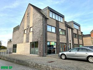 Surface commerciale à louer à Antwerpseweg 17 Geel (RBU83264)