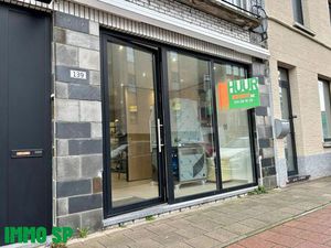 Surface commerciale à louer à Dokter van de Perrestraat 139 Geel (RBU83267)