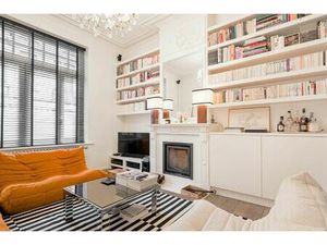 Maison à vendre avec terrasse et jardin   Uccle (VBD60104)