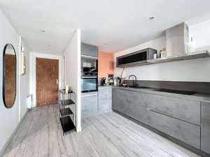 Location Appartement 2 pièces à Lorient (56100) : à louer 2 pièces / 53m² Lorient