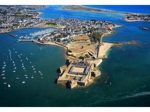 Location Appartement 2 pièces Meublé à Port-Louis (56290) : à louer 2 pièces Meublé / 27m²