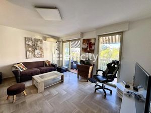 Vente appartement 2 pièces 55.2 m² à Antibes (06600)  239 000 €