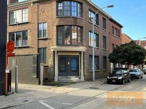 Prachtig gerenoveerd appartement met 2 slaapkamers