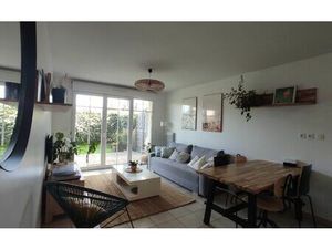 Location appartement  m² T-3 à Gujan-Mestras  896 €