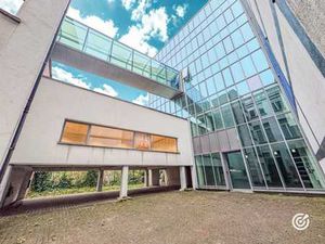 Bureaux d’Exception – Hôtel de Maître + Bâtiment Moderne