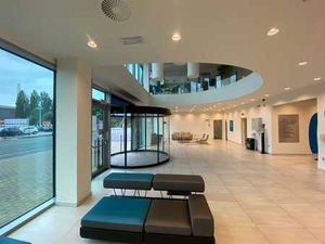 Bureaux haut de gamme de 625 m² à louer dans les Blue Tow...