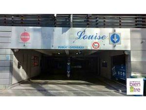 Parking/Boxe de garage à 2 pas de l'avenue Louise. A saisir