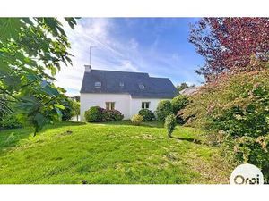 Maison Crach m² T-5 à vendre  399 900 €