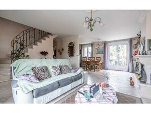 Maison Ormesson-sur-Marne 140 m² T-5 à vendre  459 000 €